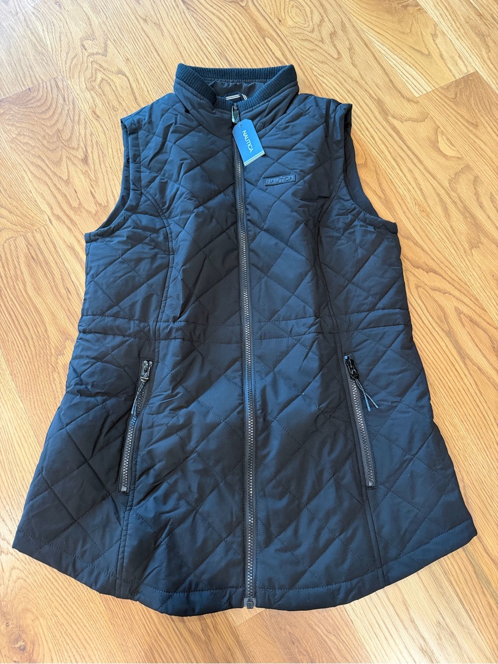 NWT Nautica Black Quilted Zip-Front Women's Vest - Picture 2 of 5